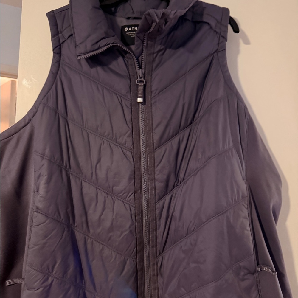 Athleta Women's Dark Purple Quilted Vest